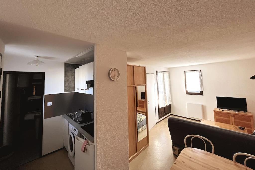 St-Pierre-La-Mer, Bel Appartement A Dans Residence Avec Piscine Et Tennis Entre 5 Et 10 Min De La Plage Fleury  Dış mekan fotoğraf